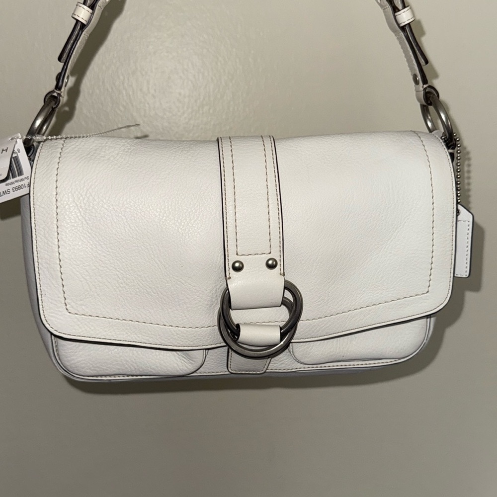 Coach White Leather‎ Shoulder Baguette Purse Silver Hardware